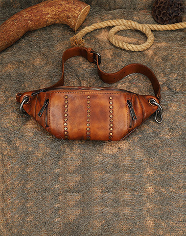 Vintage Women Brown Leather Rivet Waist Bag Fanny Pack Handmade Shoulder Rivet Hip Packs for Women