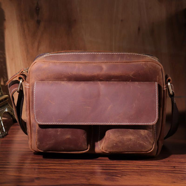 Vintage LEATHER MENS COURIER BAG Postman BAG - Back View