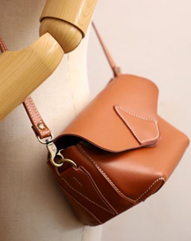 Cute Brown LEATHER WOMEN Small SHOULDER BAG Handmade Small Crossbody Purse FOR WOMEN