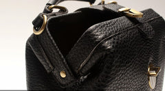 Vintage LEATHER WOMEN Doctor Handbag Doctor Purse SHOULDER BAG Purse FOR WOMEN