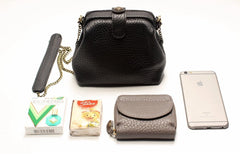 Vintage LEATHER WOMEN Small Doctor Purse Chain SHOULDER BAG Purses FOR WOMEN