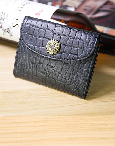 Women's Embossed Coin Purse