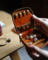 Cute Women Brown Leather Small Jewelry Organizer Mini Jewelry Portable Jewelry Storage Box For Women