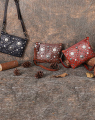 Red Leather Womens Rivets Shoulder Bags Saddle - Open View