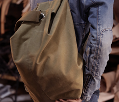 Khaki Canvas Mens Large Backpack Travel Backpack Canvas Barrel Backpack Bucket Backpack For Men