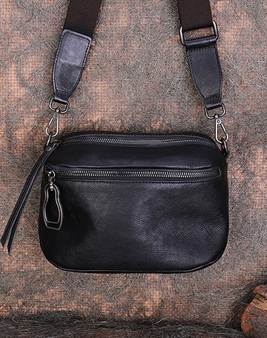 Vintage Black Gray Leather Womens Saddle Shoulder - Front View