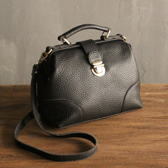 Vintage LEATHER WOMEN Doctor Handbag Doctor Purse SHOULDER BAG Purse FOR WOMEN