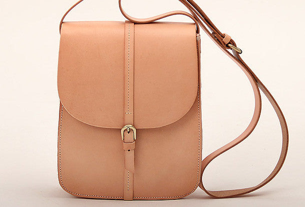 Handmade vintage leather saddle messenger crossbody Shoulder Bag for women