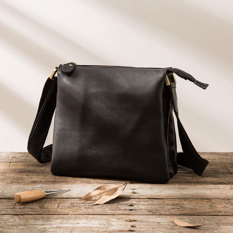 Cool Leather Black Mens Messenger Bags Vintage Shoulder Bags  for Men