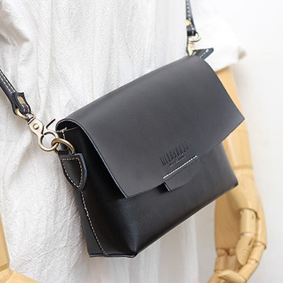 Cute LEATHER Small Side Bag Brown WOMEN - Open View