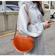 Cute Round LEATHER Handbag White WOMEN Circle SHOULDER BAG Small Crossbody Purse FOR WOMEN