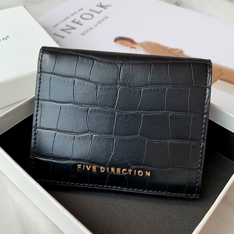 Cute Women Black Vegan Leather Small Billfold Wallet Card Holder Crocodile Pattern Slim Card Wallets For Women