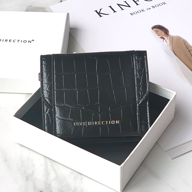 Cute Women Black Vegan Leather Small Card Holder Crocodile Pattern Card Wallets Slim Change Wallet For Women