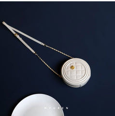 Cute Womens White Leather Round Crossbody Purse Round White Chain Shoulder Bag for Women