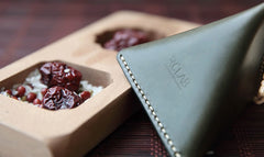 Cute Leather Womens Small Triangular Change Wallet Coin Holder Change Holder for Women