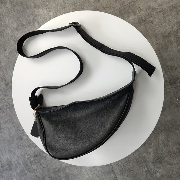 Fashion Women Black Leather Saddle Shoulder Bag - Card Slots Detail