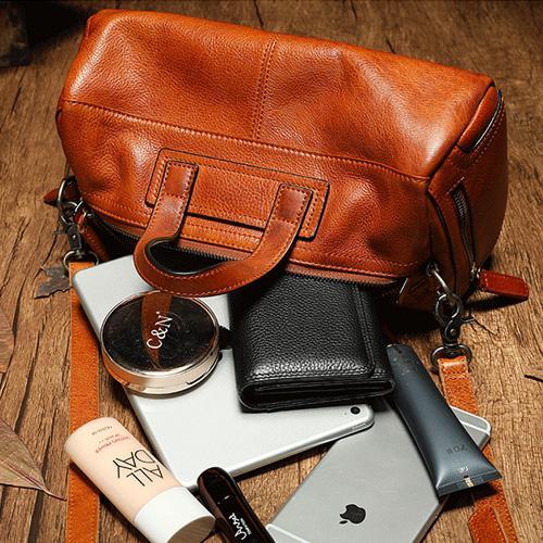 Brown Women's Leather Doctor Tool Handbag Doctor Red Shoulder Purse for Ladies DD840801062