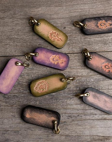 Handmade Leather Mens World of Warcraft Cool Keychain KeyCharm Keyring Pendant for Men
