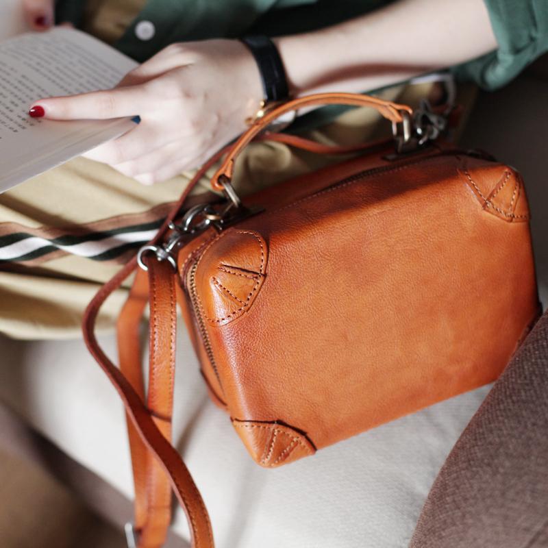 Vintage Womens Brown Leather Box Satchel Handbag Square Shoulder Bag H