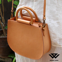 Handmade Leather Round Bag Crossbody Bag Shoulder Bag Purse for Women Leather Bag