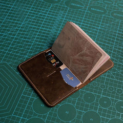 Leather Men Small Slim Travel Wallet Passport billfold Wallet Bifold for Men