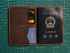 Leather Men Small Slim Travel Wallet Passport billfold Wallet Bifold for Men