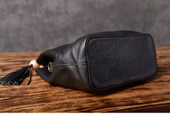 Leather Women Bucket Bag Handbag Shoulder Bag For Women with Tassels