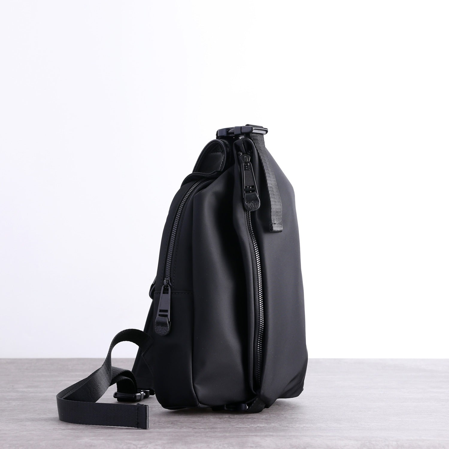 Mens Nylon Sling Bag Waterproof Black Nylon Biker Chest Purse Nylon Crossbody Sling Bag for Men