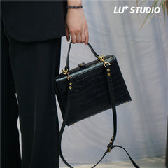 Handmade Womens Stylish Black Leather Doctor Handbag Side Purses Doctor Purses for Women