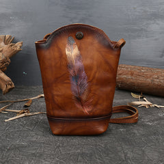 Vintage Womens Leather Shoulder Bucket Bag leather - Interior View