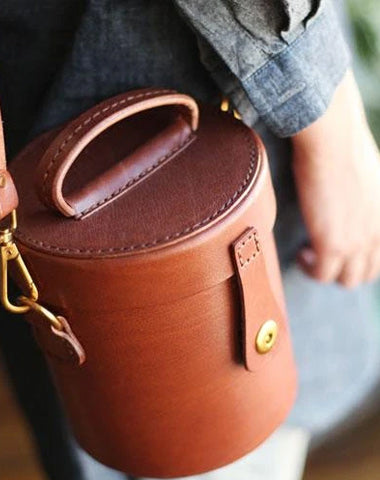 Fashion Small Womens Brown Leather Bucket Shoulder Bag Cute Bucket Handbag Round Shaped Purses for Ladies