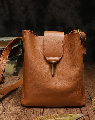 Brown Leather Womens Bucket Shoulder Bag Bucket Side Bag Barrel Shoulder Purse for Ladies
