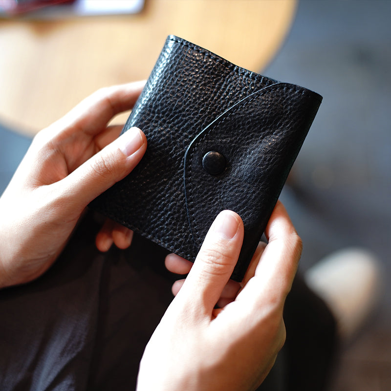 Slim Womens Black Leather Billfold Wallet Small Wallet with Coin Pocket Envelope Wallet for Ladies