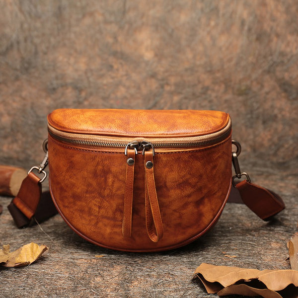 Small Coffee Leather Womens Saddle Shoulder Bag - Card Slots Detail