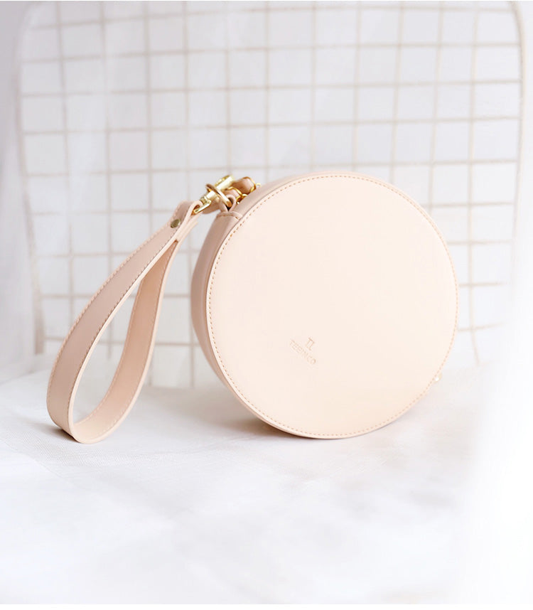Stylish LEATHER WOMENs Circle Wirstlet Purse SHOULDER BAG Purses FOR WOMEN