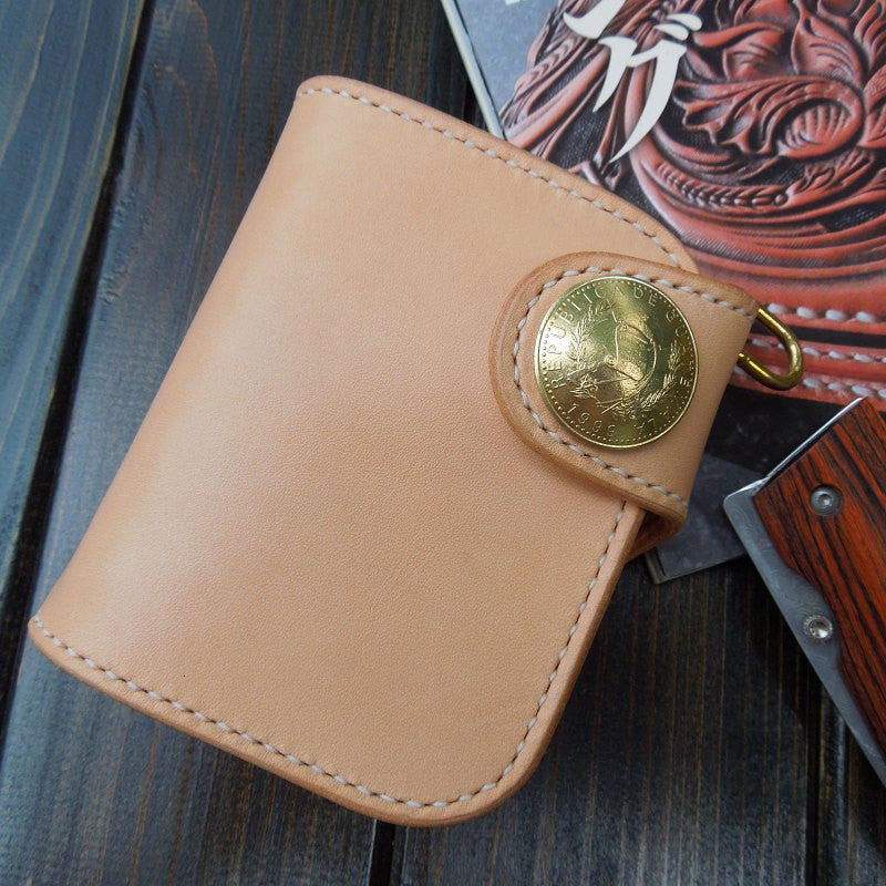 Front view--Handmade trifold  natural leather short wallet purse clutch for men/women with card icon holder