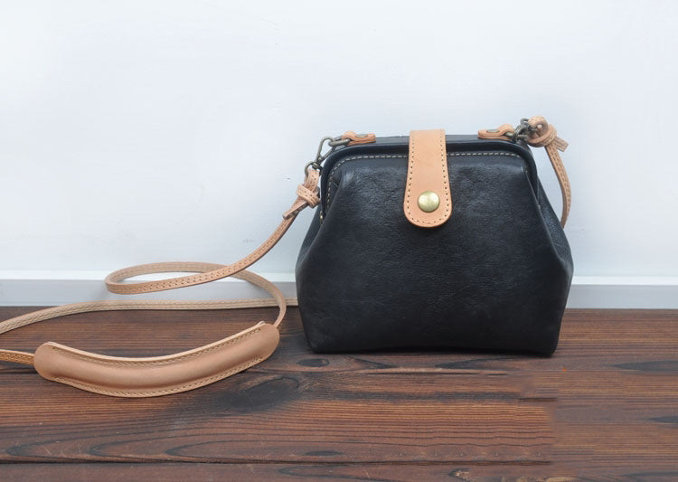 Vintage Womens Brown Leather Small Doctor Shoulder Bag Brown Doctor Crossbody Purse for Women