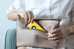 Cute Leather Womens Stylish Wristlet Purse Crossbody Bag Clutch Purse Shoulder Bag for Women