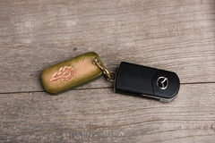 Handmade Leather Mens World of Warcraft Cool Keychain KeyCharm Keyring Pendant for Men