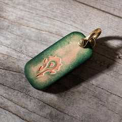 Handmade Leather Mens World of Warcraft Cool Keychain KeyCharm Keyring Pendant for Men