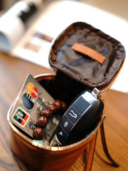 Vintage Coffee Leather Wristlet Wallet Cube Zip - Leather Texture Detail