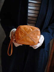 Vintage Tan Leather Wristlet Wallet Zipper Clutch Wallet  Womens Tan Ladies Zip Around Wallets for Women