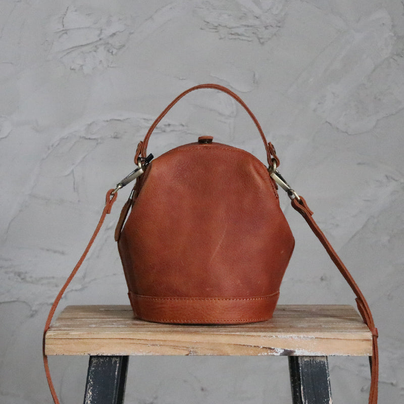 Vintage Womens Brown Leather doctor handbag shoulder doctor bag Purse for women