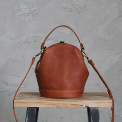 Vintage Womens Brown Leather doctor handbag shoulder doctor bag Purse for women