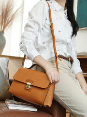 Vintage Womens Tan Leather Doctor Handbags Shoulder Purses Tan Doctor Purses for Women