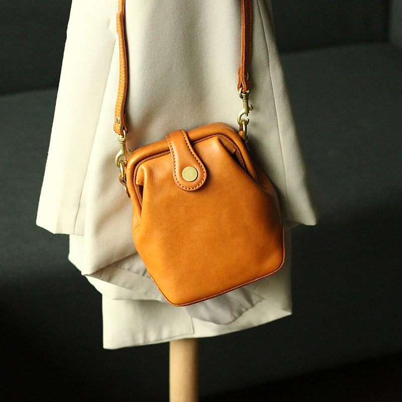 Vintage Womens Red Leather Small Doctor Shoulder Purse Red Doctor Crossbody Purses for Women