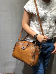 Vintage Womens Rivets Brown Leather Handbags Shoulder Handbags Vintage Leather Purses for Ladies