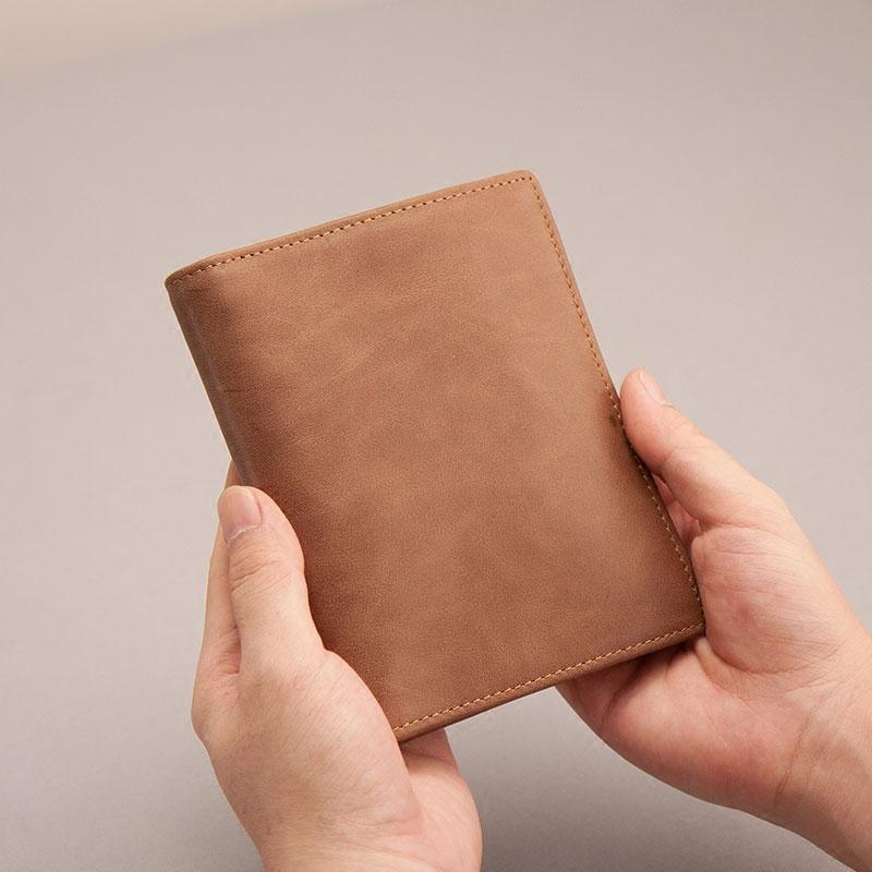 Vintage Leather Men Small Slim Travel Wallet billfold Passport Wallet for Men