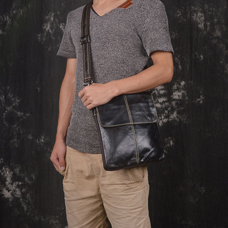 Vintage Leather Small Messenger Bag Shoulder Bag For Men