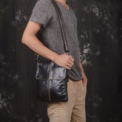 Vintage Leather Small Messenger Bag Shoulder Bag For Men